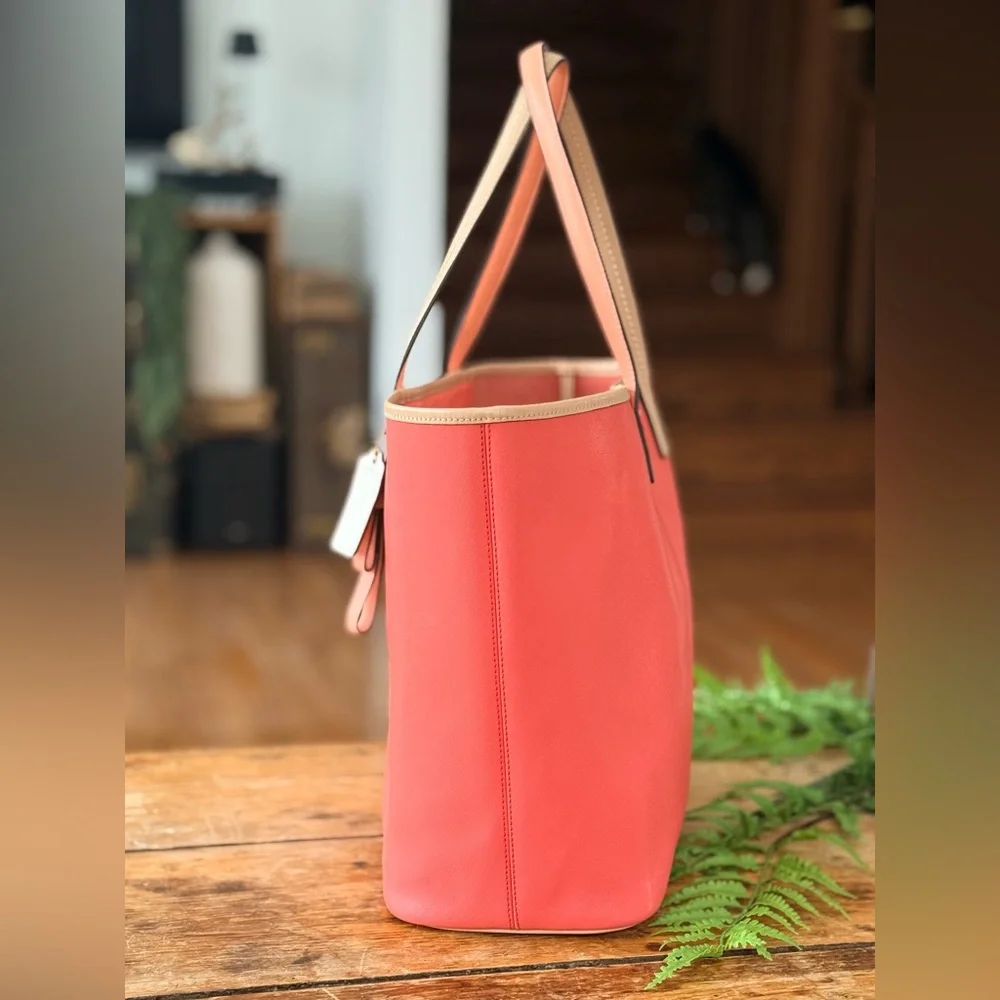 COACH Park Metro B4 Coral Leather Tote Handbag 24341 - Picture 7 of 16